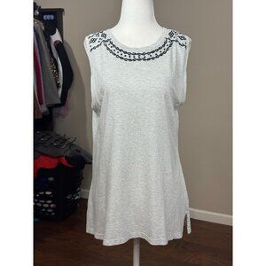 Banana Republic Womens M Gray Sleeveless Chic Tank Top Black Embroidered Design